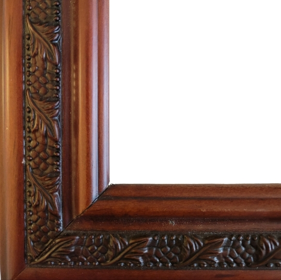 Vintage Decorel Heirloom 8”x 10” Photo Frame - Picture 3 of 3